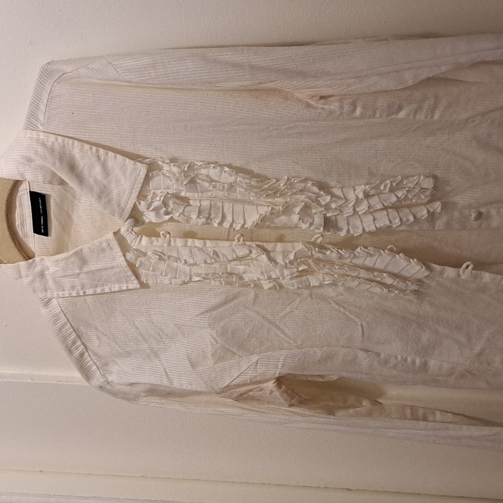 White cotton tuxedo style blouse